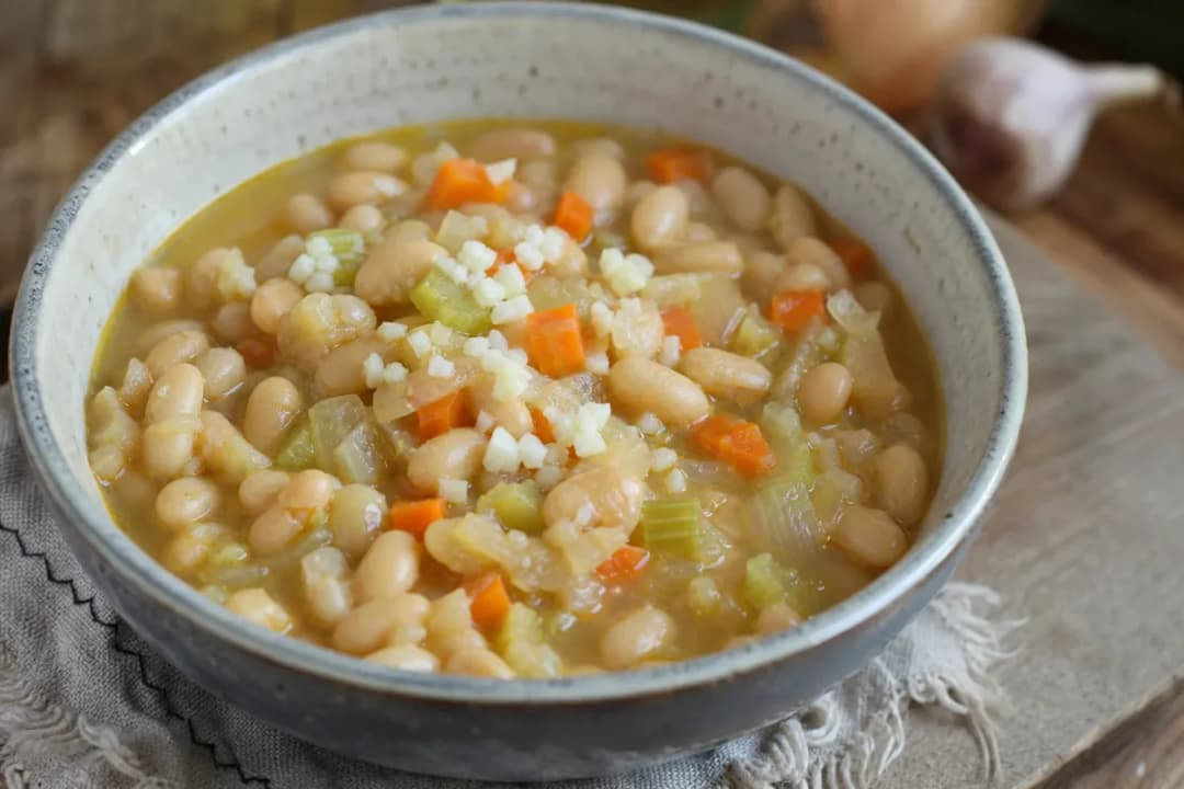 Albanian Jani me Fasule – Traditional White Bean Stew Recipe