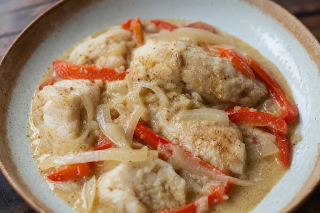 Dominican Pescado con Coco – Fish in Coconut Sauce